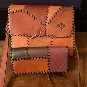 Patricia Nash leather satchel and matching wallet in used but good condition